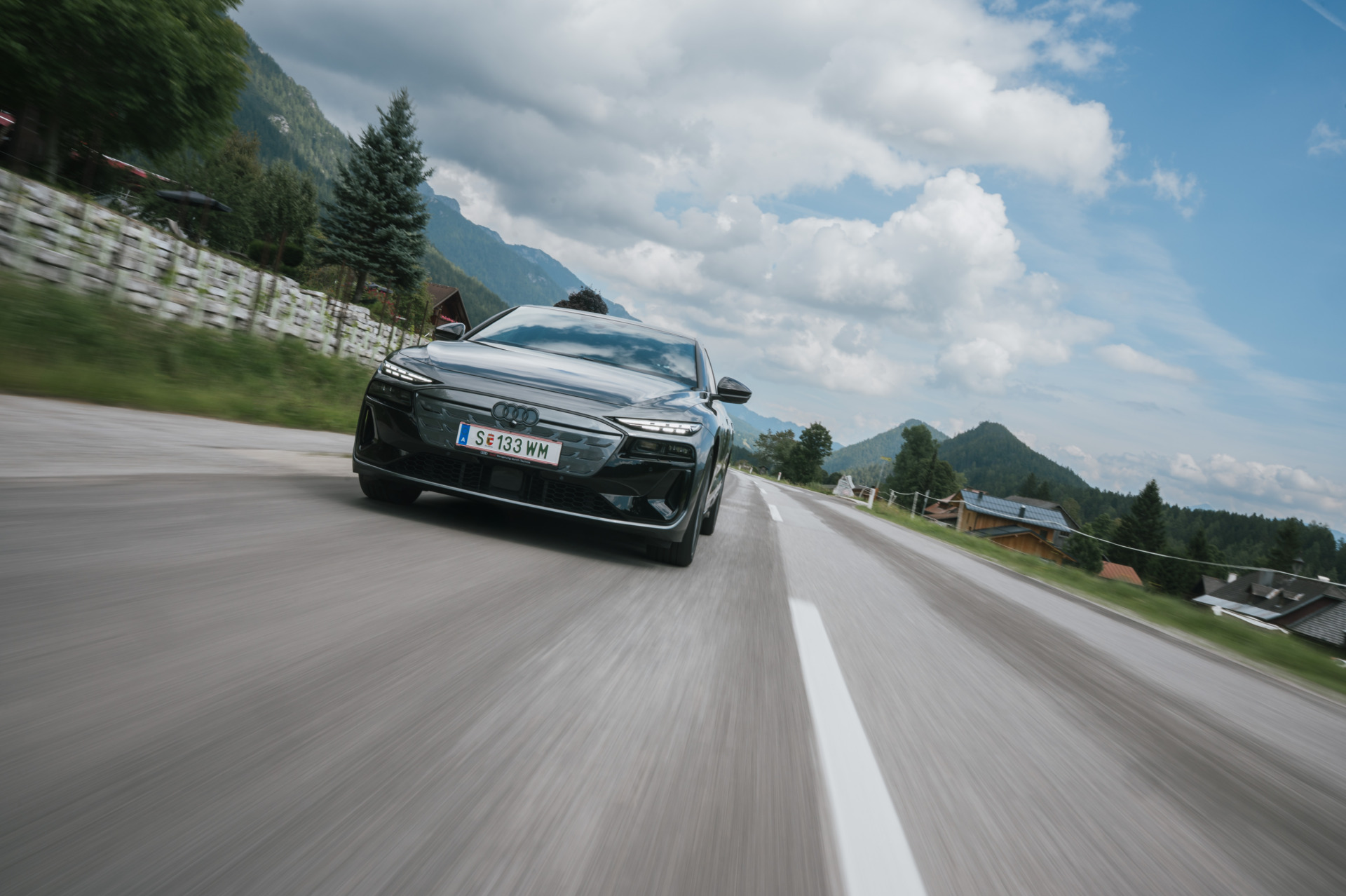13_Von Apetlon zur Edelweißspitze im Audi A6 e-tron quattro.jpg